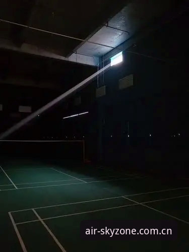 黑泽汀的风，向来不客气。六月的光线把球场照得通亮，女子PGA锦标赛还没开杆，空气里就有了决战的味。内莉·科达站上练习果岭，身后跟着乌泱泱的记者群，27岁的她面色平淡，像去赶一趟早班地铁。九次参赛四次夺冠，连赢雪佛龙锦标赛和美国女子公开赛，带上19座LPGA奖杯的重量，如果这站也赢，她跟名人堂只剩一场胜利的距离。这不是悬念，是倒计时。